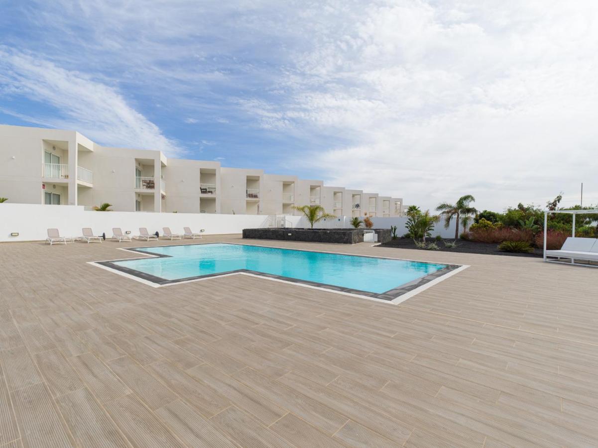 Homeforguest Sunset Senator With Pool And Terrace In Costa Teguise Exteriör bild
